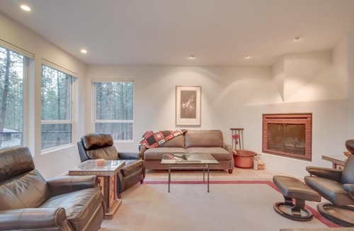 Black Butte Ranch House | Glaze Meadow 252