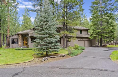 Black Butte Ranch House | Glaze Meadow 376