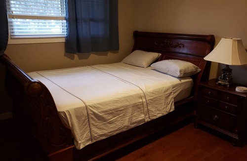 Sudbury House | Gleaming 4 bedroom home with free parking on premises