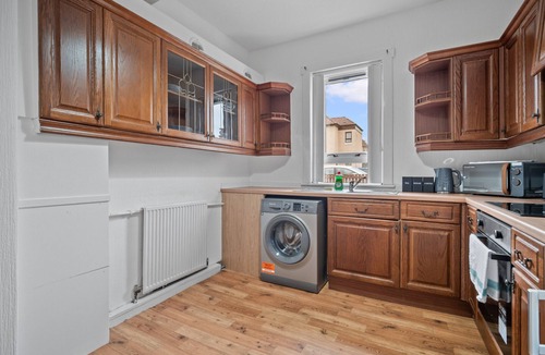 Whitburn Apartment | Glebe 2 Bedroom Apartment - Whitburn