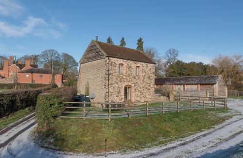 Caynham House | Glebe Barn