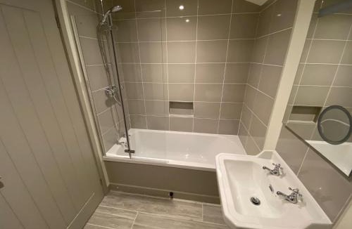 Bourton Apartment | Glebe Barn, Little Glebe Farm