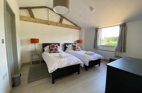 Bourton Apartment | Glebe Barn, Little Glebe Farm
