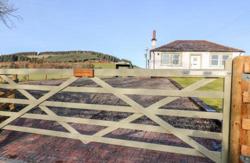 Newbridge House | Glebe Cottage