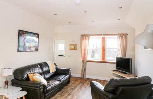 Newbridge House | Glebe Cottage