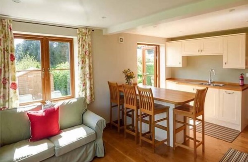 Coed-Y-Paen Cottage | Glebe Farm Cottage