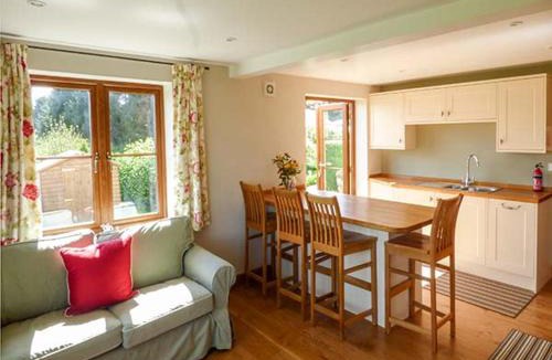 Coed-Y-Paen House | Glebe Farm Cottage