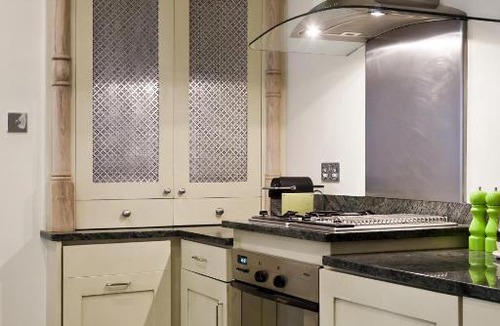 South Kensington Apartment | Gledhow Gardens by Onefinestay