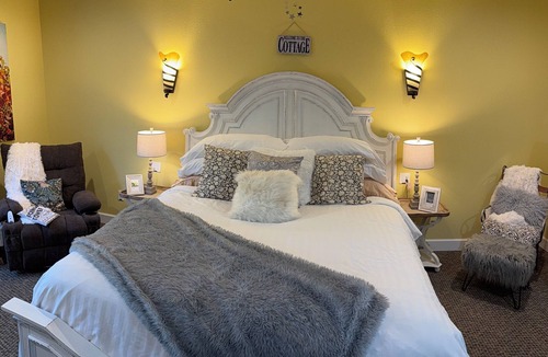 Glen Ellen Hotel | Glen Ellen Inn