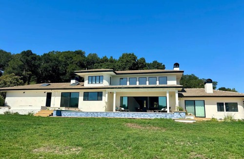 Glen Ellen House | Glen Ellen Oasis With Stunning Views