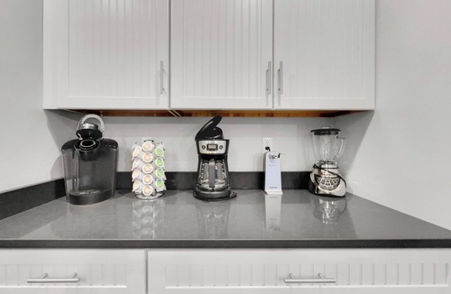 Queensbury House | Glen Lake Sunset Escape