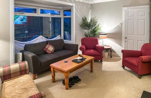 Glenelg House | Glen Mhor