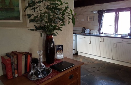 Clare Bed & Breakfast | Glen Morris, Wuthering Heights ~ Dog friendly