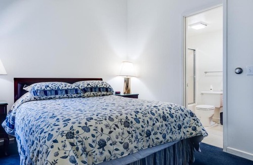 Chautauqua Apartment | Glen Park C4 condo