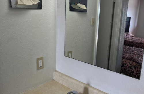 Glen Rose Hotel | Glen Rose Inn and Suites