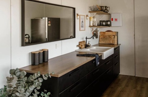 Windeyer Hotel | Glenayr Farm