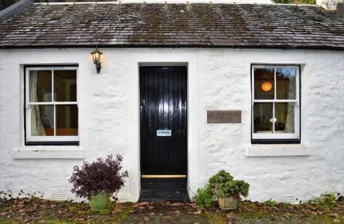 Cairndow House | Glenbranter Cottage