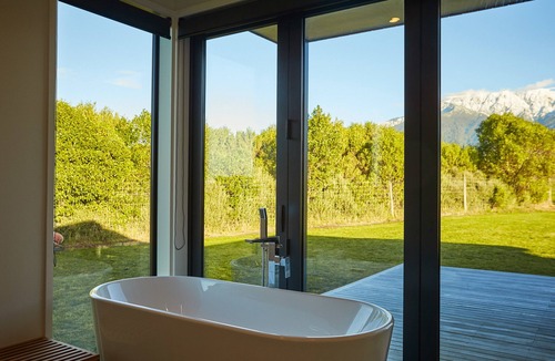 Hapuku Cabin | Glenburn Coastal Retreat