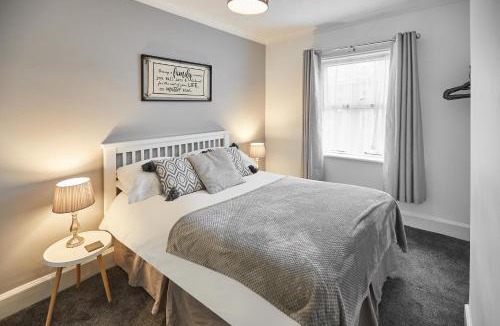 West Cliff Apartment | Glencoe Holiday Apartments Whitby