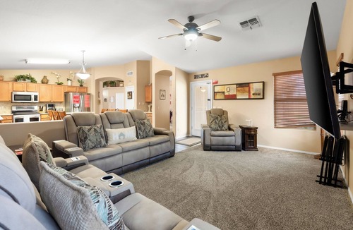 Desert Sunset House | Glendale Game Day Getaway!