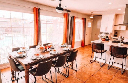 Glendale House | Glendale Heated Pool Pet Friendly