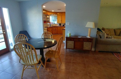 Glendale House | Glendale Pet-Friendly 3 Bedroom Home