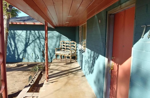 Glendale House | Glendale Pet-Friendly 3 Bedroom Home
