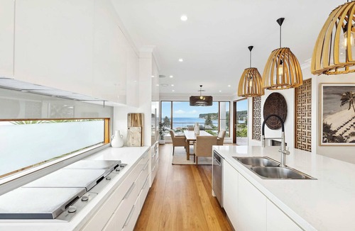 North Avoca House | Glendalough by Coast Hosting