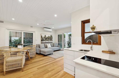 North Avoca House | Glendalough by Coast Hosting