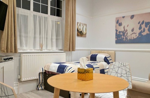 Bickley Hotel | Glendevon House Hotel