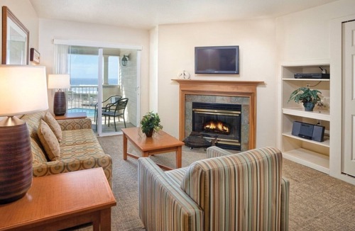 Gleneden Beach Resort | Gleneden Beach | Romantic Ocean Getaway | Pool + Ocean
