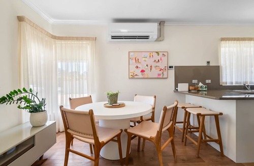 Glenelg North Apartment | Glenelg Hideaway Bliss