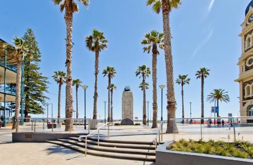 Glenelg Apartment | Glenelg Oasis Studios