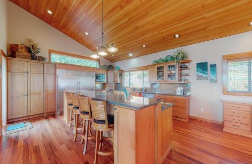 Neahkahnie Beach House | Glenesslin