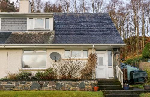 Strathblane House | Glenfinglas Dam Cottage