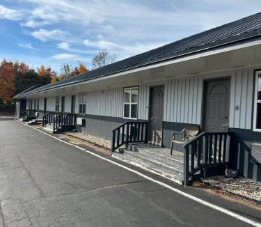 Truro Hotel | Glengarry Extended Stays