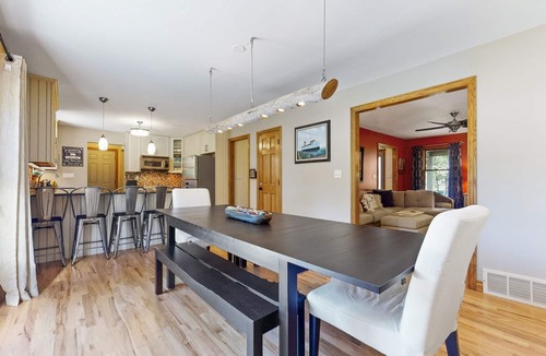 Glenn Haven Shores House | Glenn Haven Getaway -Private Beach, Game Room, Secluded Yard