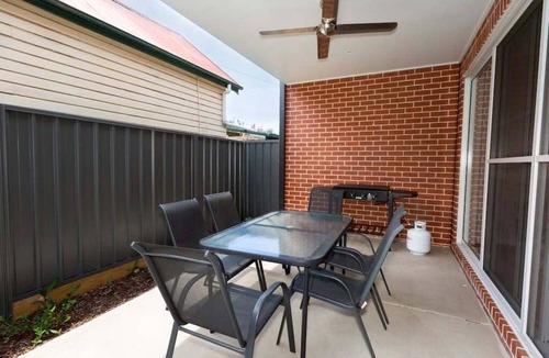 Wagga Wagga Apartment | Glen’s Inner City Escape - CBD Central