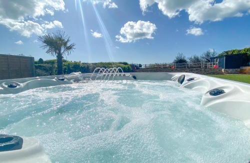 Middleton-on-Sea House | Glenvar