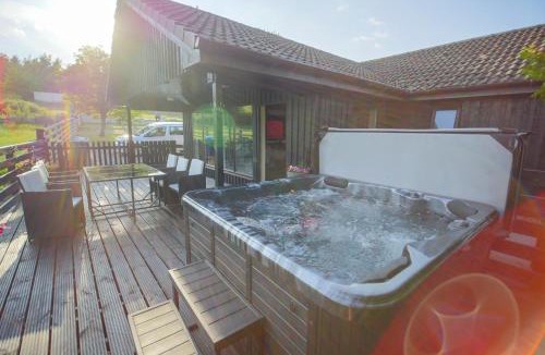 Lewiston Ski Chalet | Glenview Chalet Park