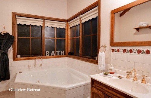 Emerald Apartment | Glenview Retreat Luxury Accommodation