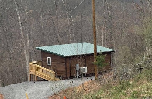 Glenville House | Glenville’s Rustic Charm
