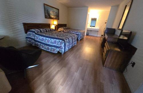 Delaware Water Gap Hotel | Glenwood Inn - Stroudsburg