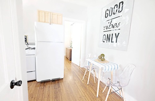 Lower Greenville Apartment | Global Cup The Dallas Native Arboretum Tickets Included
