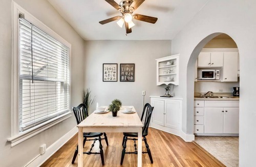 Lower Greenville Apartment | Global Cup The Vintage Stellar on Lower-Greenville
