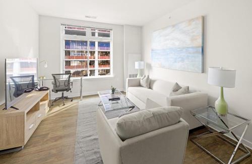 Reston Apartment | Global Luxury Suites at Reston