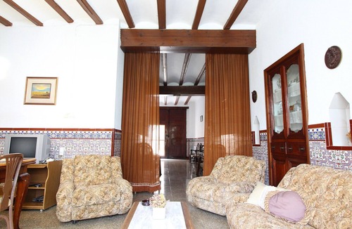Quartell House | Global Properties: Country house in Quartell with charm