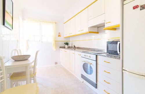 Playa de Almarda House | Global Properties: Cozy townhouse on Corinto beach