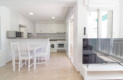 Canet de Berenguer Apartment | Global Vacacional: Apartment on the beach front, Canet de Berenguer