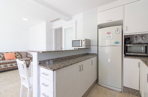 Canet de Berenguer Apartment | Global Vacacional: Apartment on the beach front, Canet de Berenguer